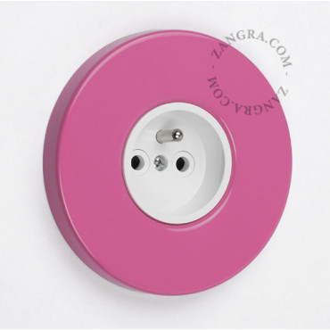 Prise 2P+T en métal rose - Zangra