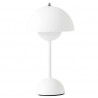 Lampe de table sans fil FlowerPot Matt White VP9 by Verner Panton - &Tradition