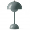 Lampe de table sans fil FlowerPot Matt White VP9 by Verner Panton - &Tradition