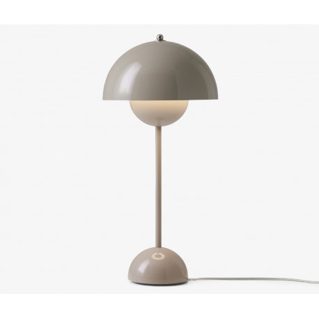 Lampe de table FlowerPot table VP3 pendant lamp by Verner Panton