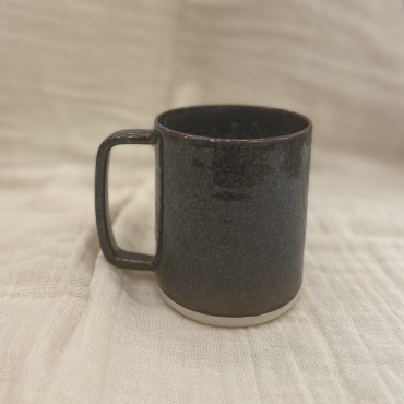 Mug avec anses larges en grès (Plusieurs coloris disponibles) - Eve Schneider
