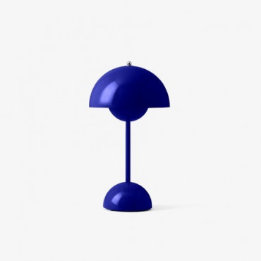 Lampe de table sans fil FlowerPot Matt White VP9 by Verner Panton - &Tradition