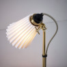 Lampadaire HECTOR PLEAT medium en porcelaine - Original BTC