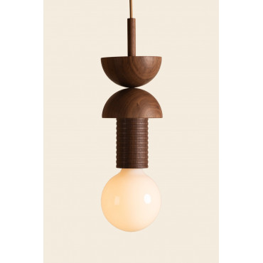 Suspension JUNIT COPLA L.12,5*H.43 cm en noyer - Schneid Studio